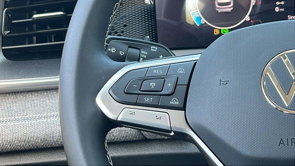New 2026 Volkswagen Tiguan S image 25