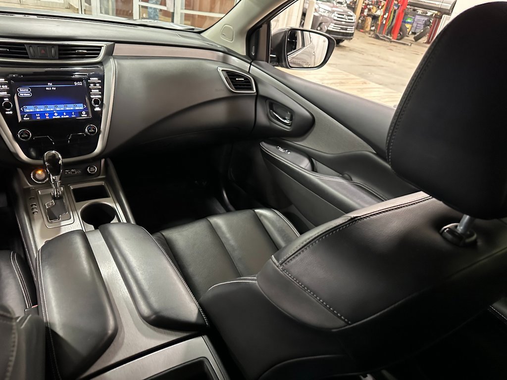 Used 2023 Nissan Murano SL image 15
