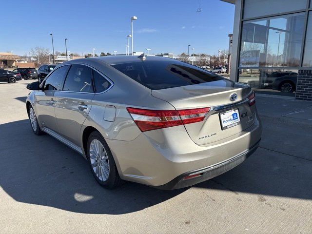 Used 2015 Toyota Avalon Limited image 7