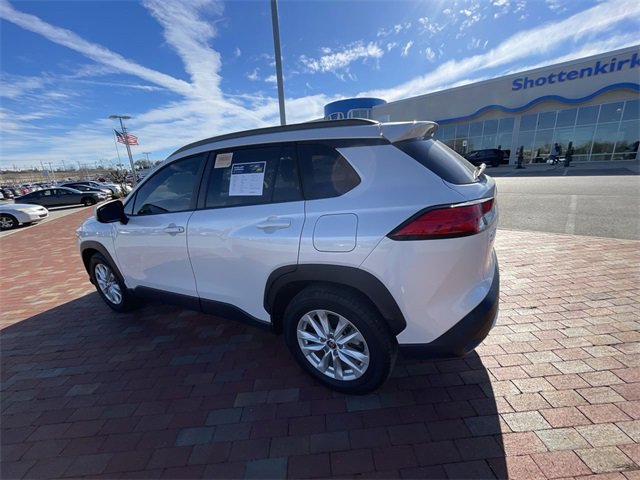 Used 2023 Toyota Corolla Cross LE image 13