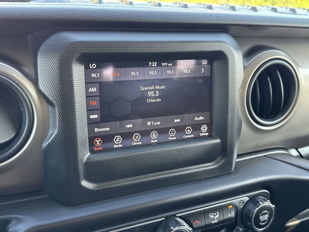 Used 2018 Jeep Wrangler Unlimited Sport S image 23