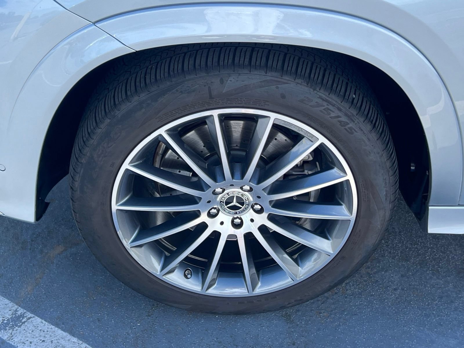 Used 2024 Mercedes-Benz GLE 450 4MATIC image 3