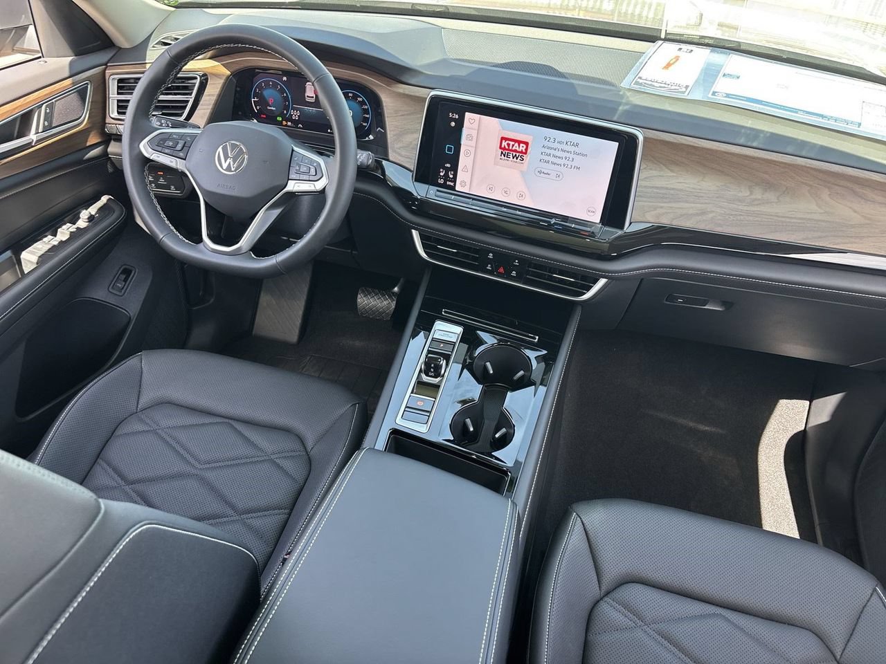 New 2026 Volkswagen Atlas SE FWD image 10