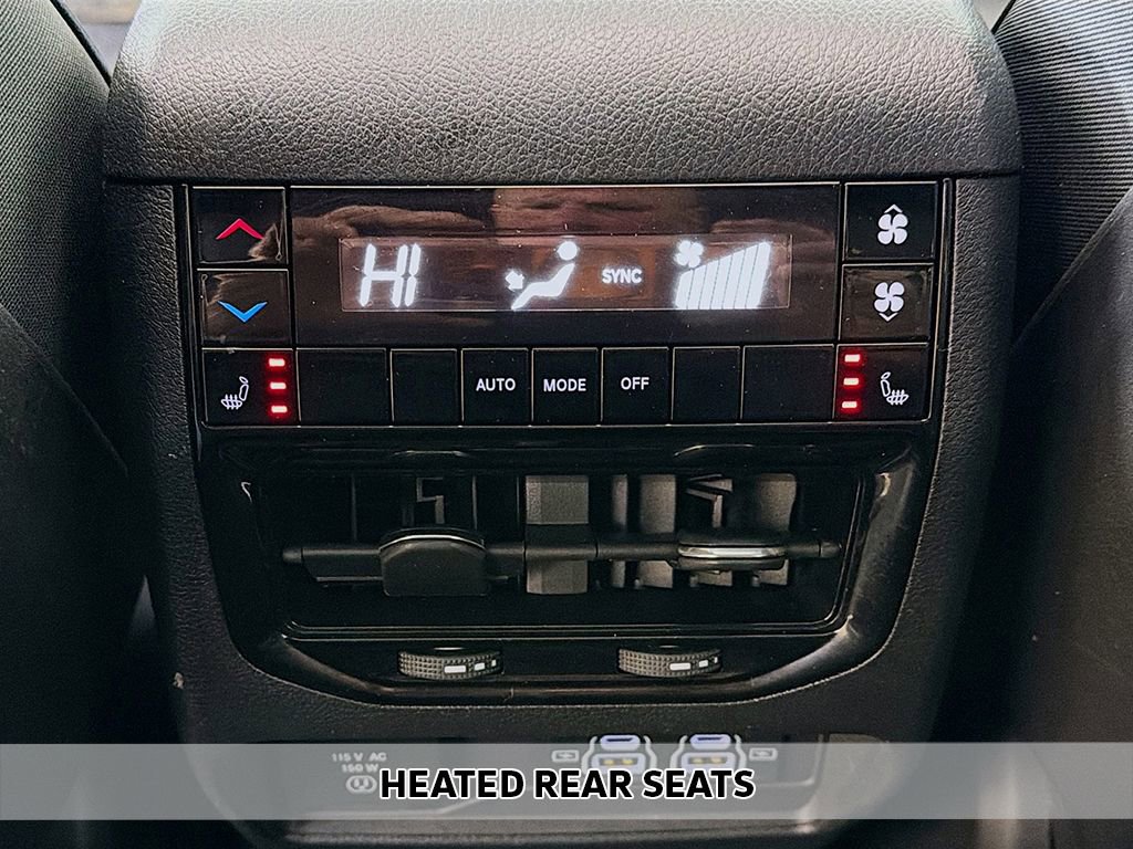 Used 2024 Jeep Grand Cherokee L Limited w/ Luxury Tech Group II image 9