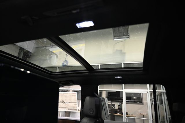 New 2026 GMC Yukon XL Denali w/ Denali Reserve Package image 24