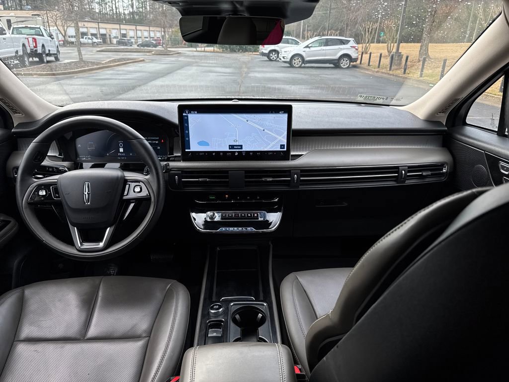 Used 2023 Lincoln Corsair FWD w/ Equipment Group 101A image 12