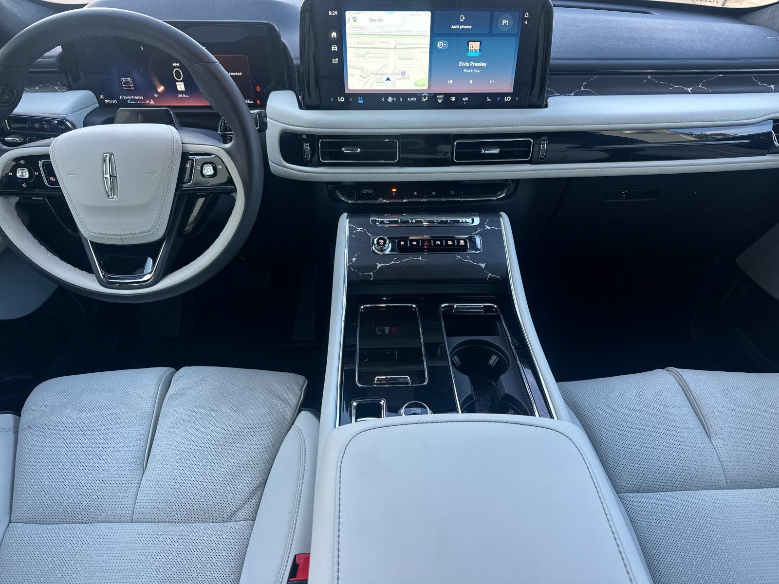 New 2026 Lincoln Aviator Black Label w/ Black Label Special Edition AWD/4WD image 12