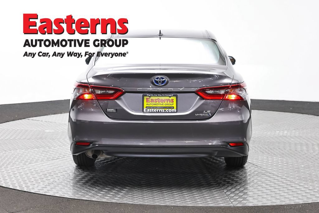 Used 2023 Toyota Camry LE FWD image 6
