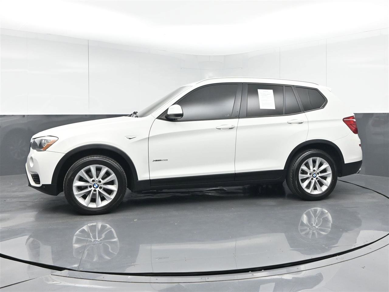 Used 2017 BMW X3 xDrive28i AWD/4WD image 8