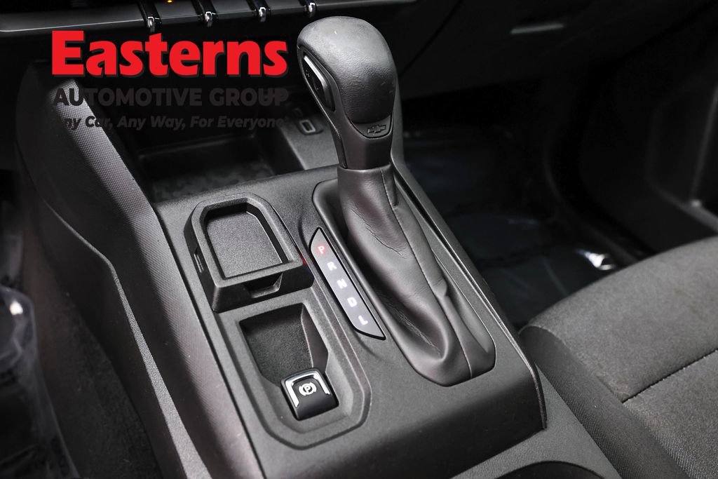 Used 2023 Chevrolet Colorado W/T RWD image 13