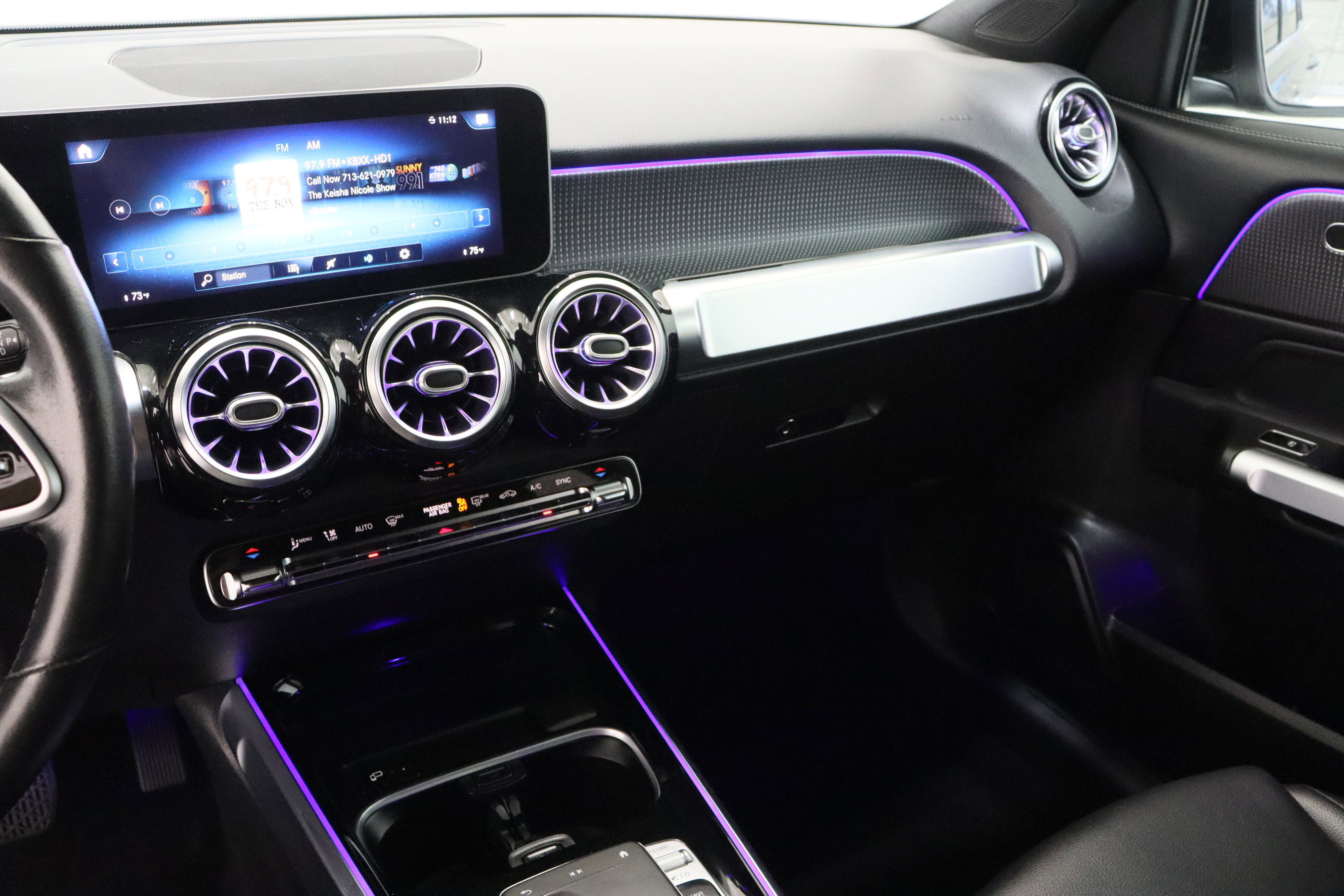 Used 2020 Mercedes-Benz GLB 250 4MATIC image 16