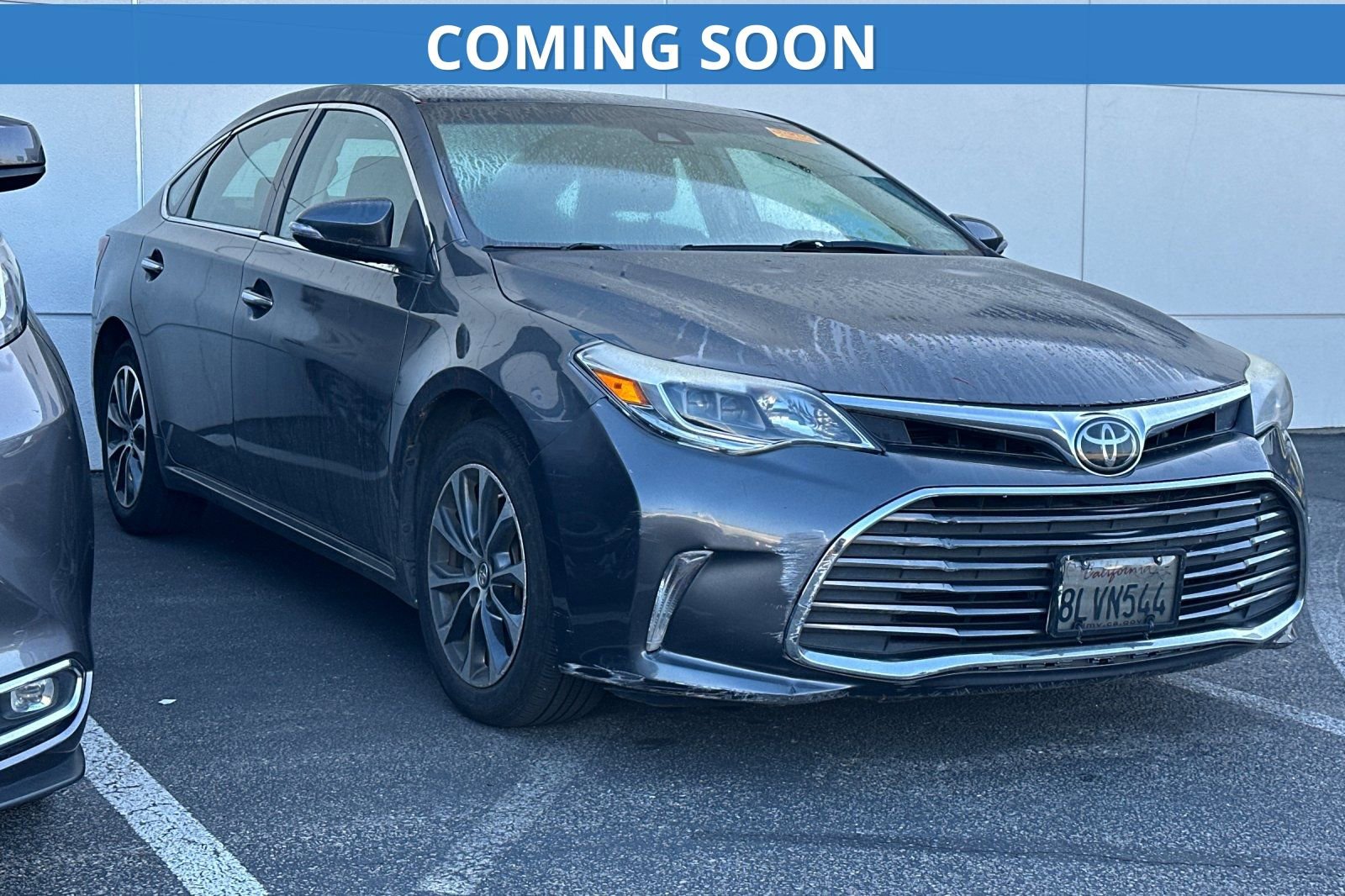 Used 2018 Toyota Avalon XLE FWD image 1