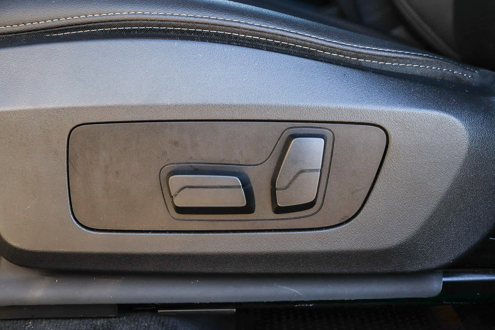 Used 2023 BMW X1 xDrive28i image 14