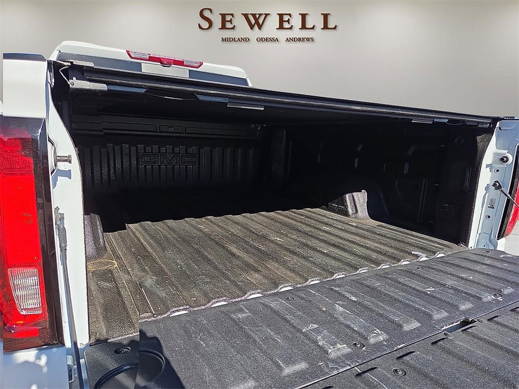 Used 2025 GMC Sierra 1500 AT4 w/ AT4 Premium Package image 13