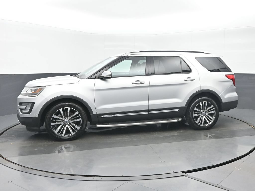Used 2017 Ford Explorer Platinum AWD/4WD image 6