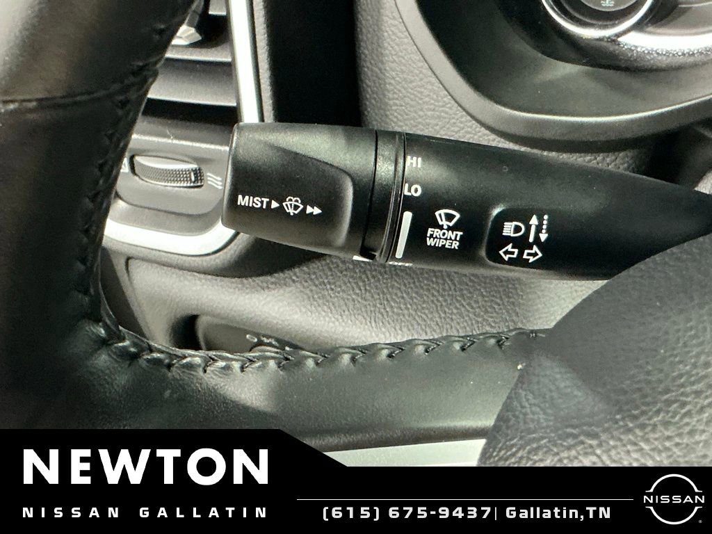 Used 2023 RAM 1500 Big Horn AWD/4WD image 38