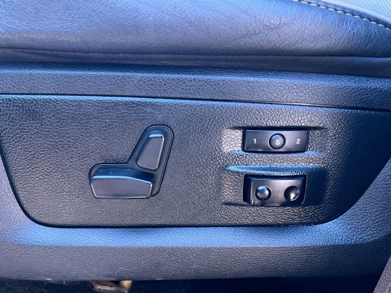 Used 2017 RAM 1500 Limited AWD/4WD image 12