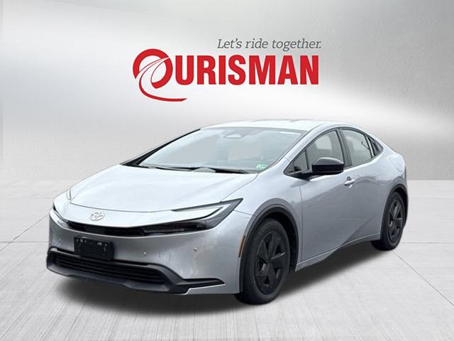 Used 2023 Toyota Prius LE image 5