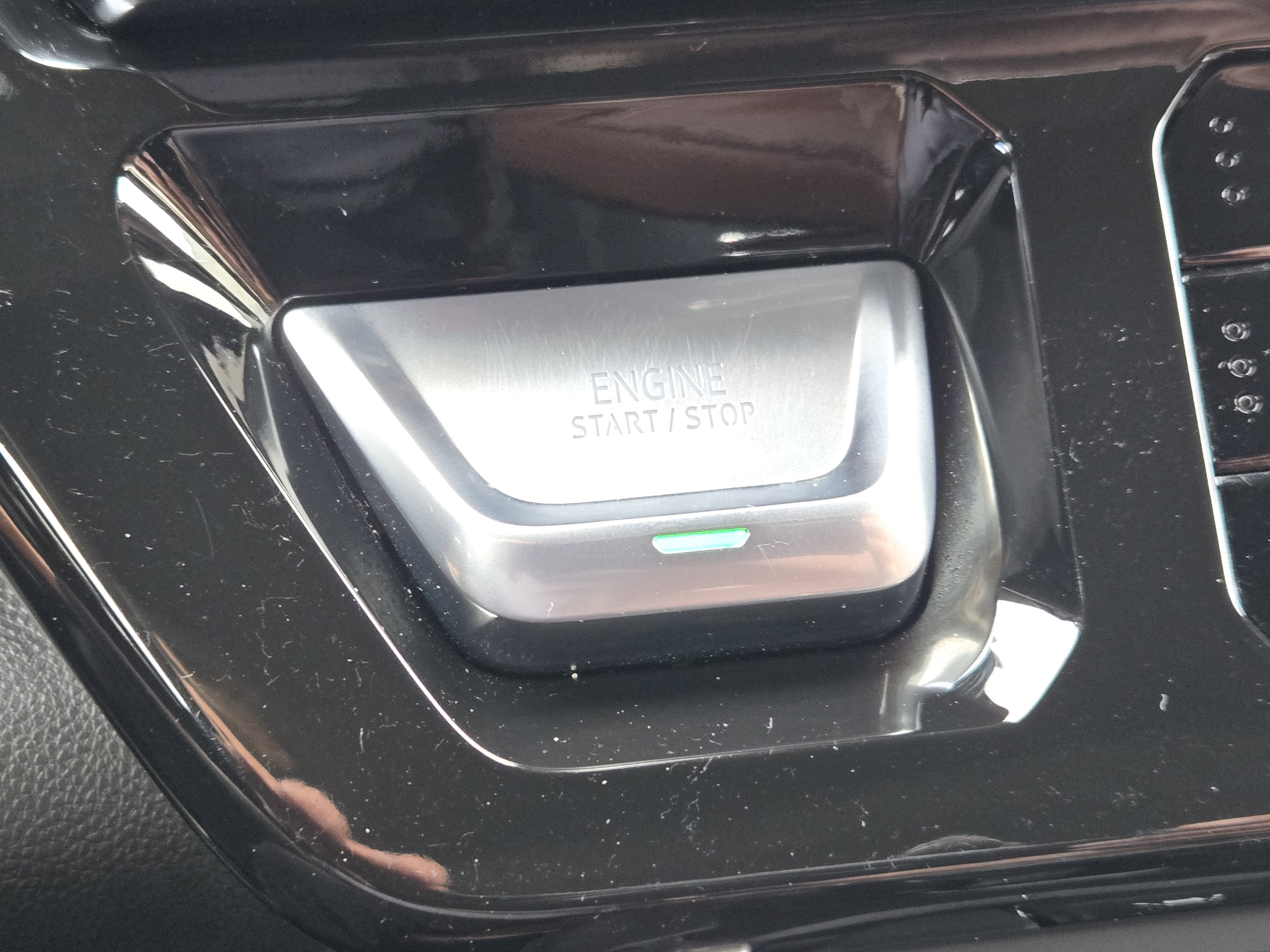 Used 2023 GMC Sierra 1500 Denali Ultimate image 24