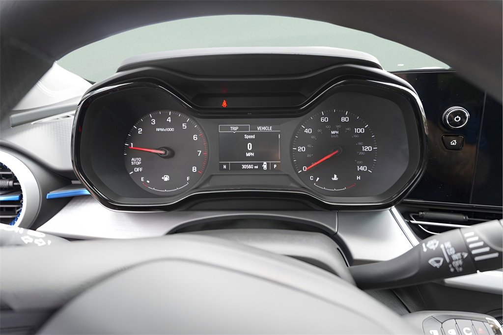 Used 2025 Chevrolet Trax LS w/ LS Convenience Package image 16