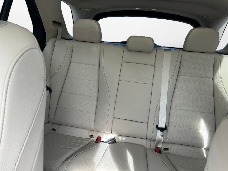 Used 2022 Mercedes-Benz GLE 350 4MATIC image 12