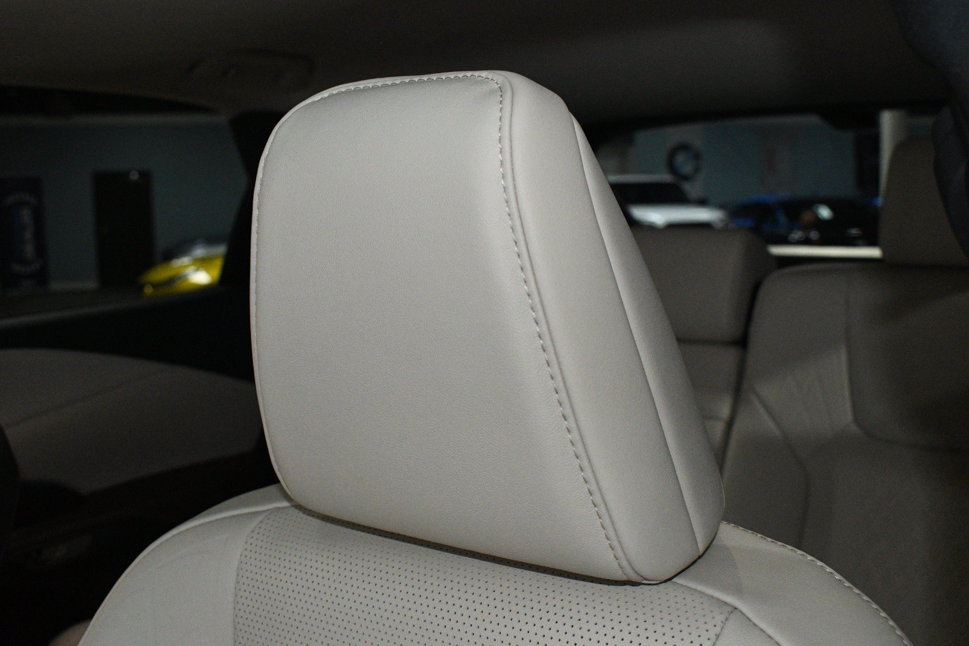 Used 2025 Lexus RX 350 Premium Plus w/ Convenience Package FWD image 9