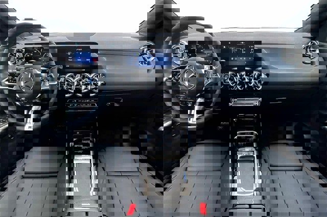 New 2026 Mercedes-Benz GLA 250 4MATIC image 6