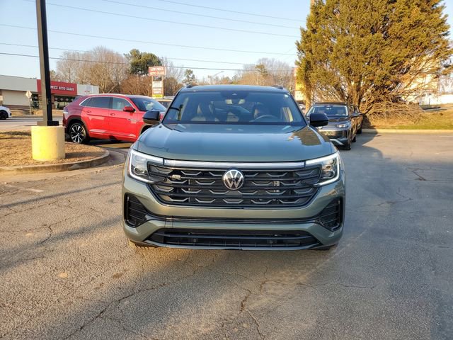 Certified 2026 Volkswagen Atlas Cross Sport SEL R-Line image 2