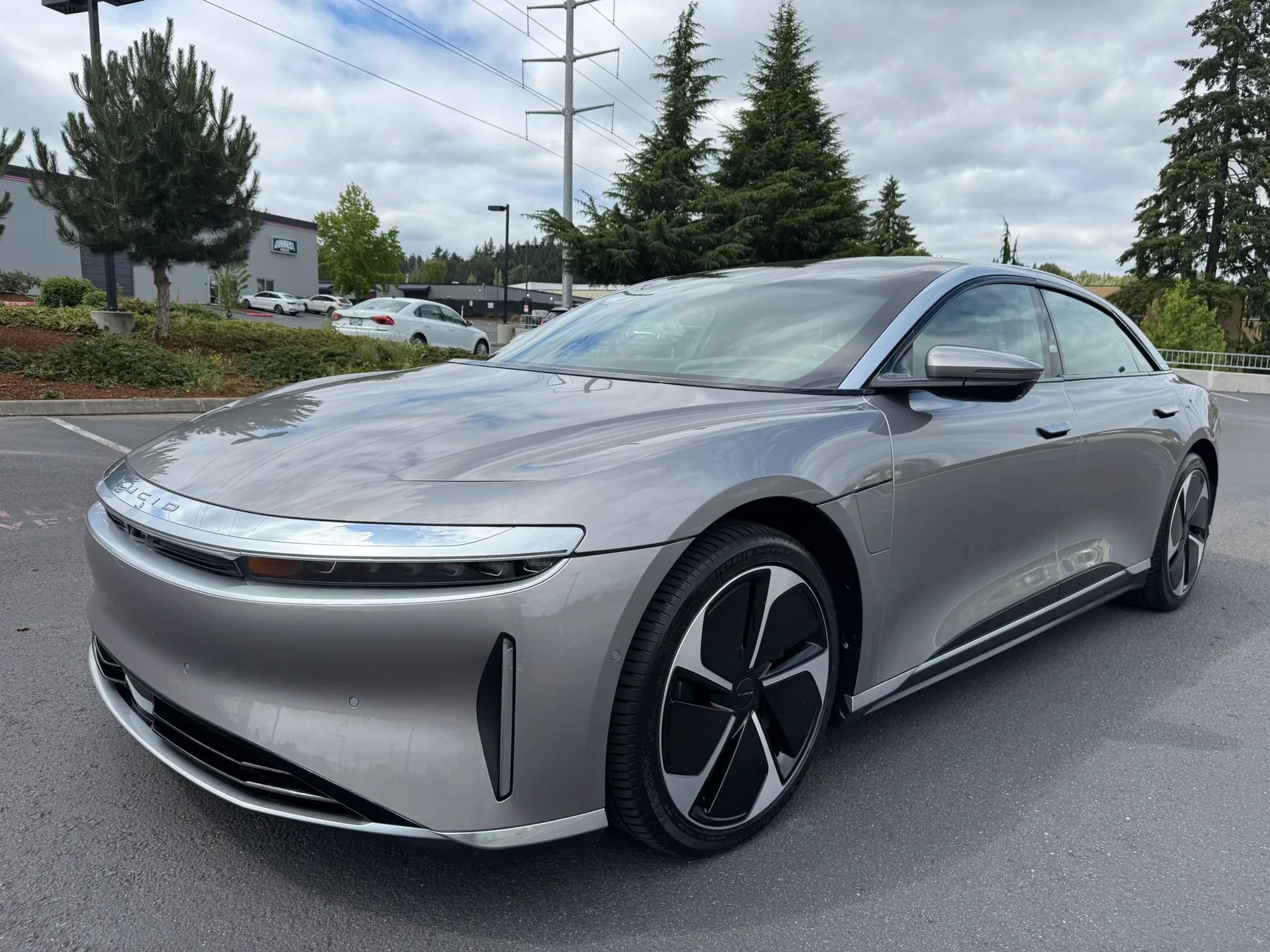 Used 2023 Lucid Air Touring AWD/4WD image 4
