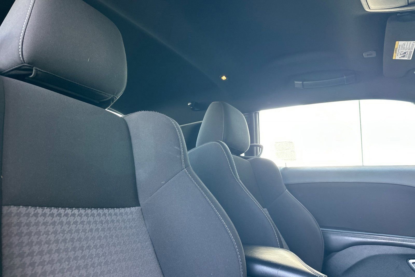 Used 2022 Dodge Challenger GT RWD image 16