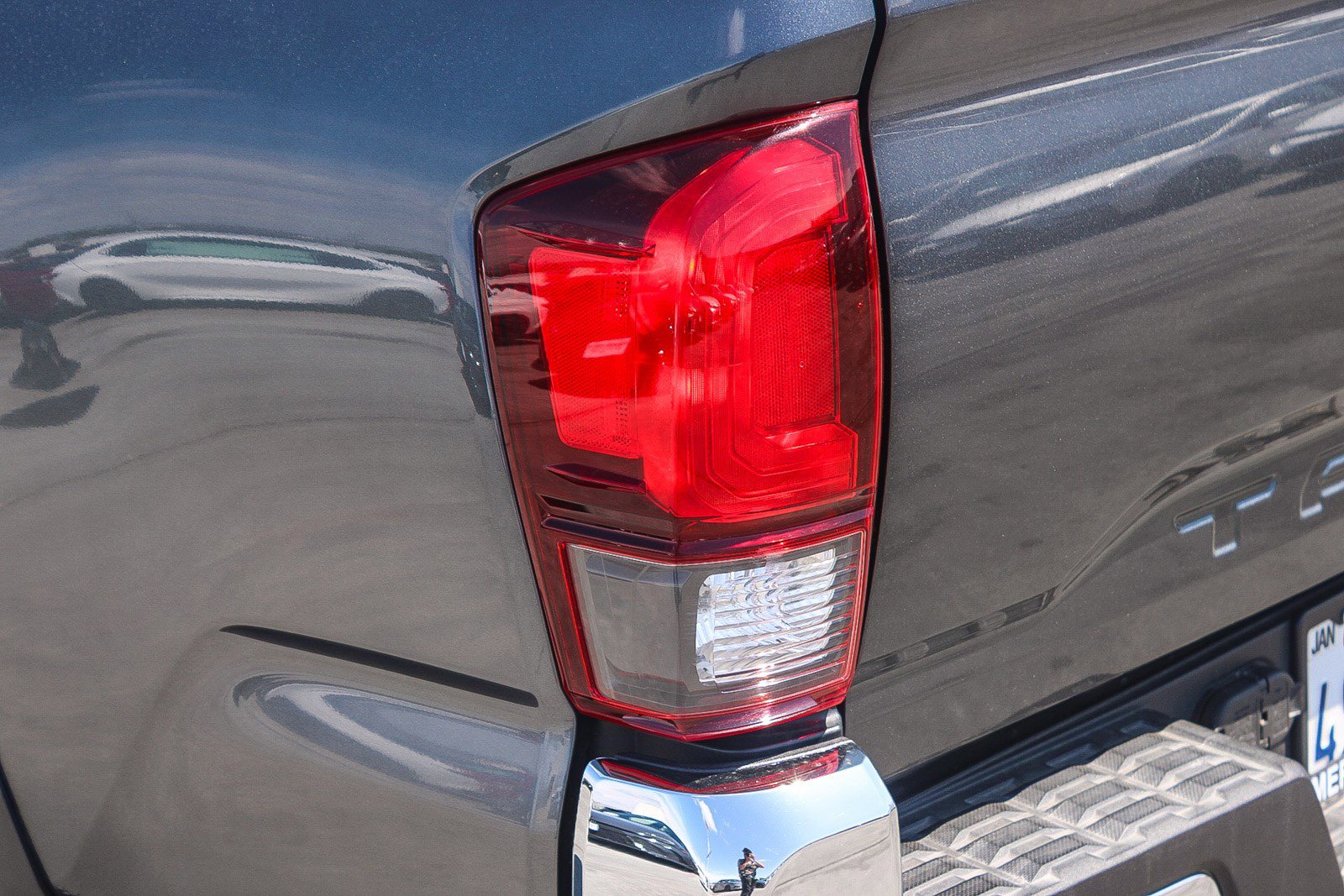 Used 2023 Toyota Tacoma SR5 image 11