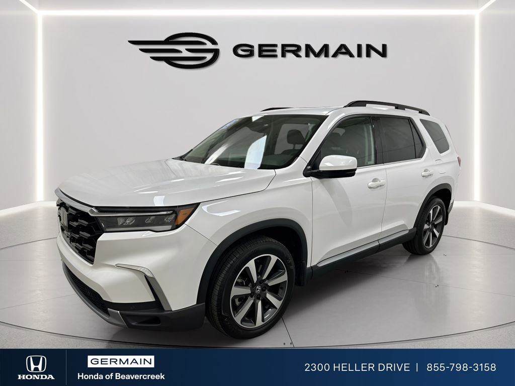 Certified 2023 Honda Pilot Touring image 3