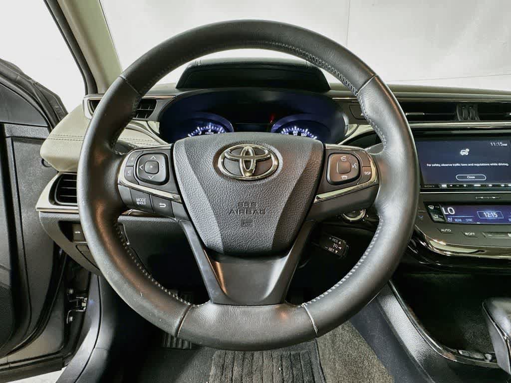 Used 2013 Toyota Avalon Limited FWD image 16