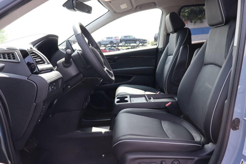 Certified 2026 Honda Odyssey Elite image 30