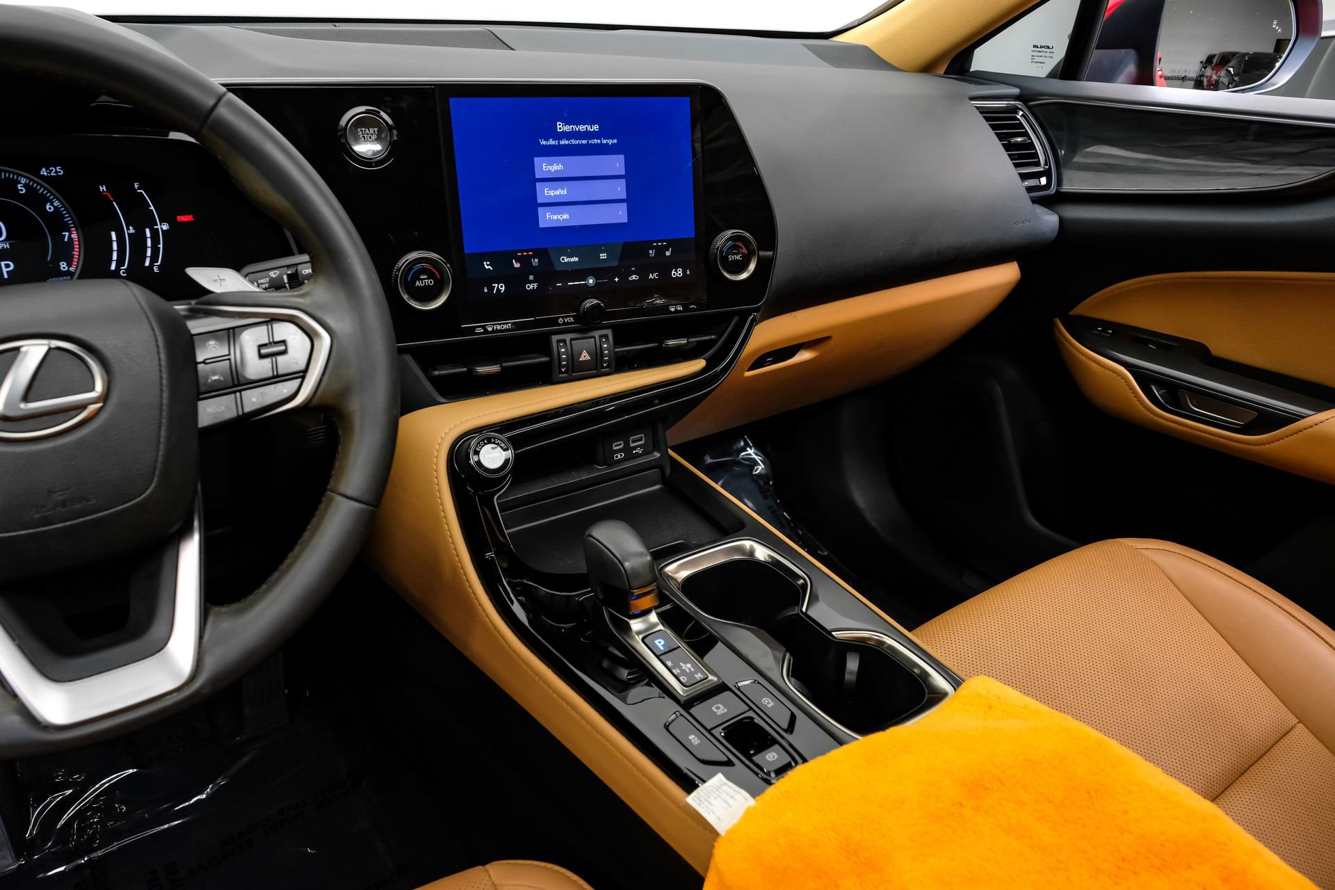 Used 2024 Lexus NX 250 250 Premium w/ Towing Package (2000 Lbs) image 26