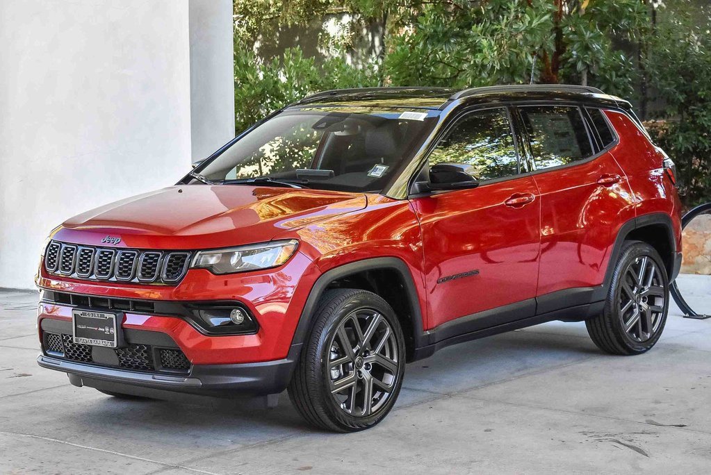 New 2026 Jeep Compass Limited image 3