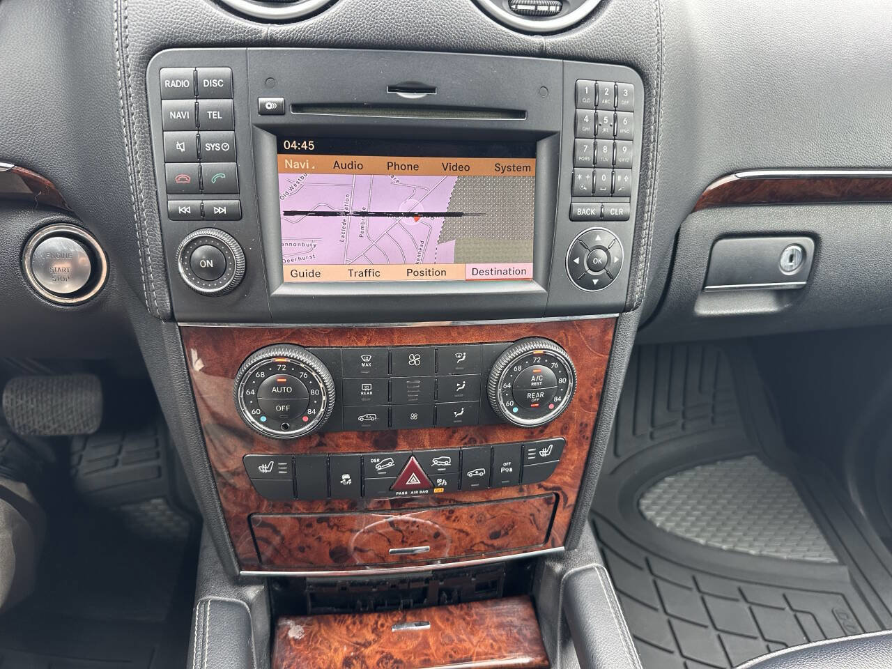 Used 2012 Mercedes-Benz GL 450 4MATIC image 23