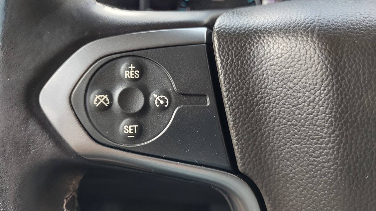 Used 2015 Chevrolet Silverado 1500 LT w/ LT Convenience Package RWD image 15