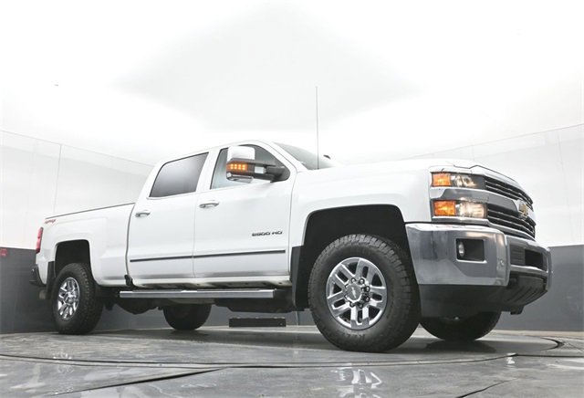 Used 2019 Chevrolet Silverado 2500 LTZ w/ Duramax Plus Package image 35