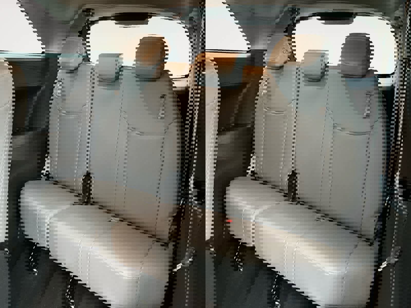 Used 2025 Toyota Sienna XLE image 27