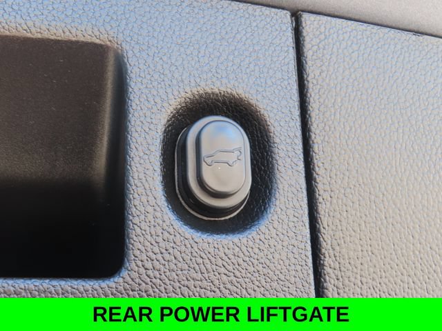 Used 2020 Cadillac Escalade Premium Luxury AWD/4WD image 35