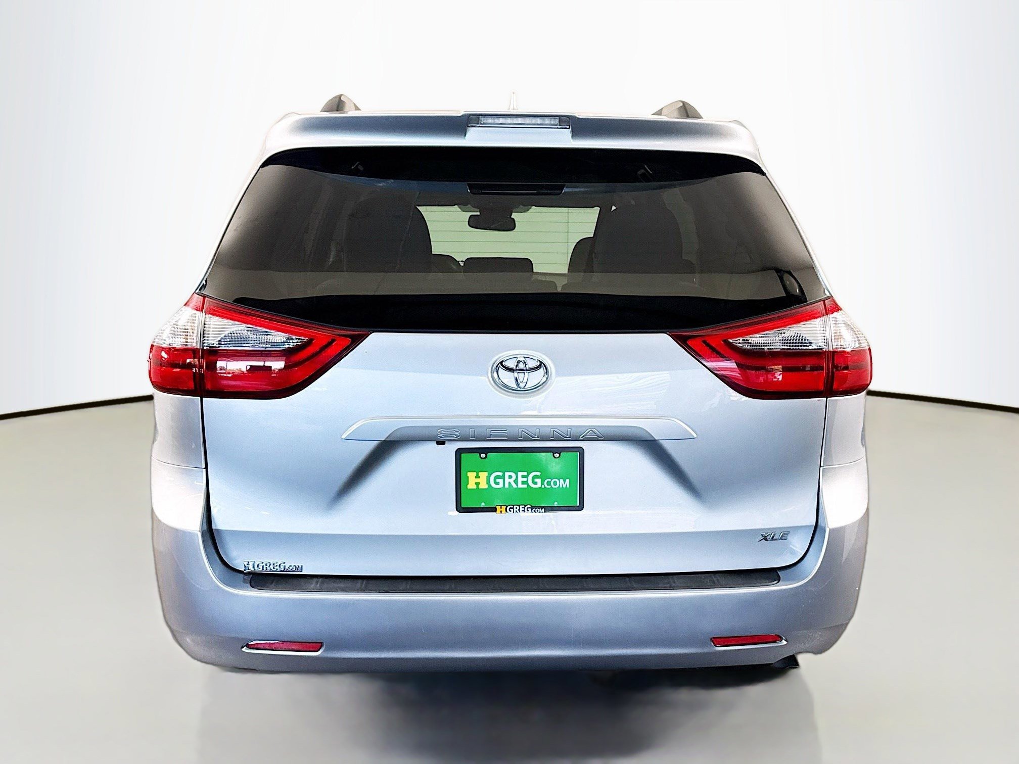 Used 2020 Toyota Sienna XLE FWD image 8