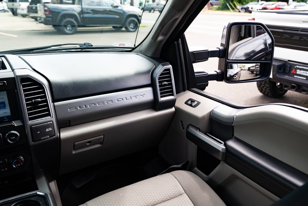 Used 2021 Ford F250 XLT w/ XLT Premium Package AWD/4WD image 10