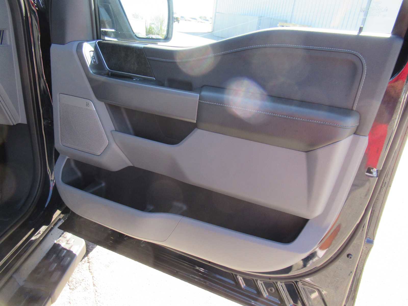 Used 2024 Ford F150 Lightning Flash image 25