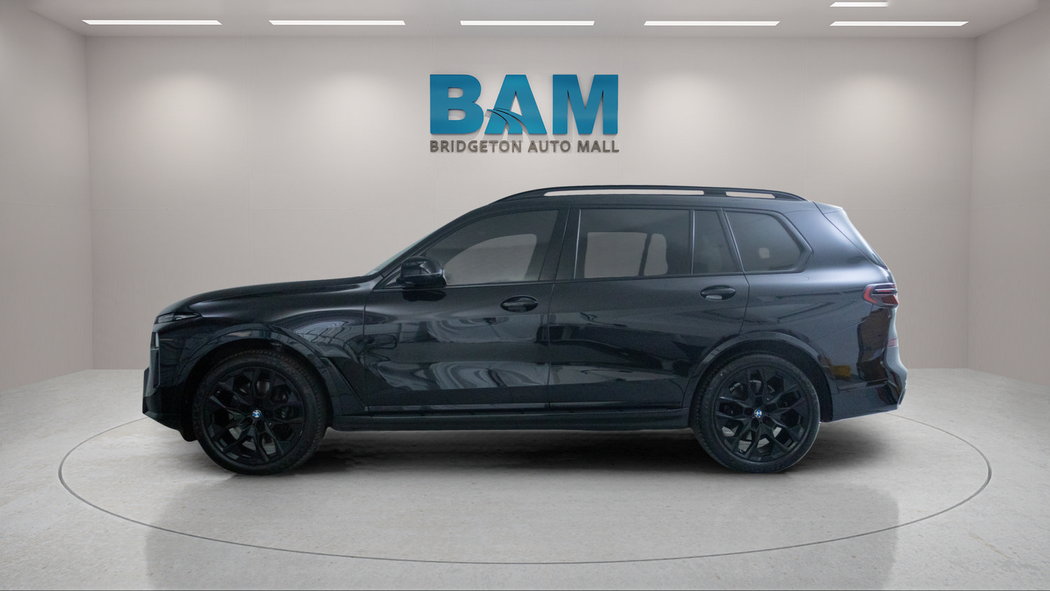 Used 2024 BMW X7 xDrive40i w/ Executive Package AWD/4WD image 4