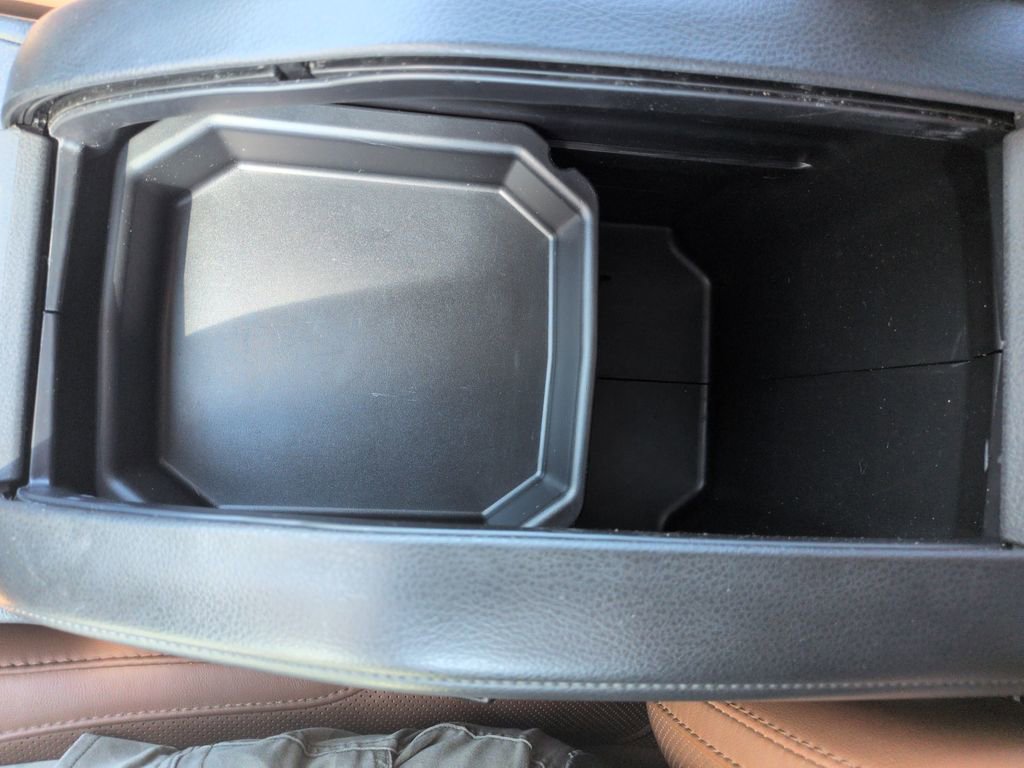 Used 2018 Toyota Highlander Limited AWD/4WD image 26