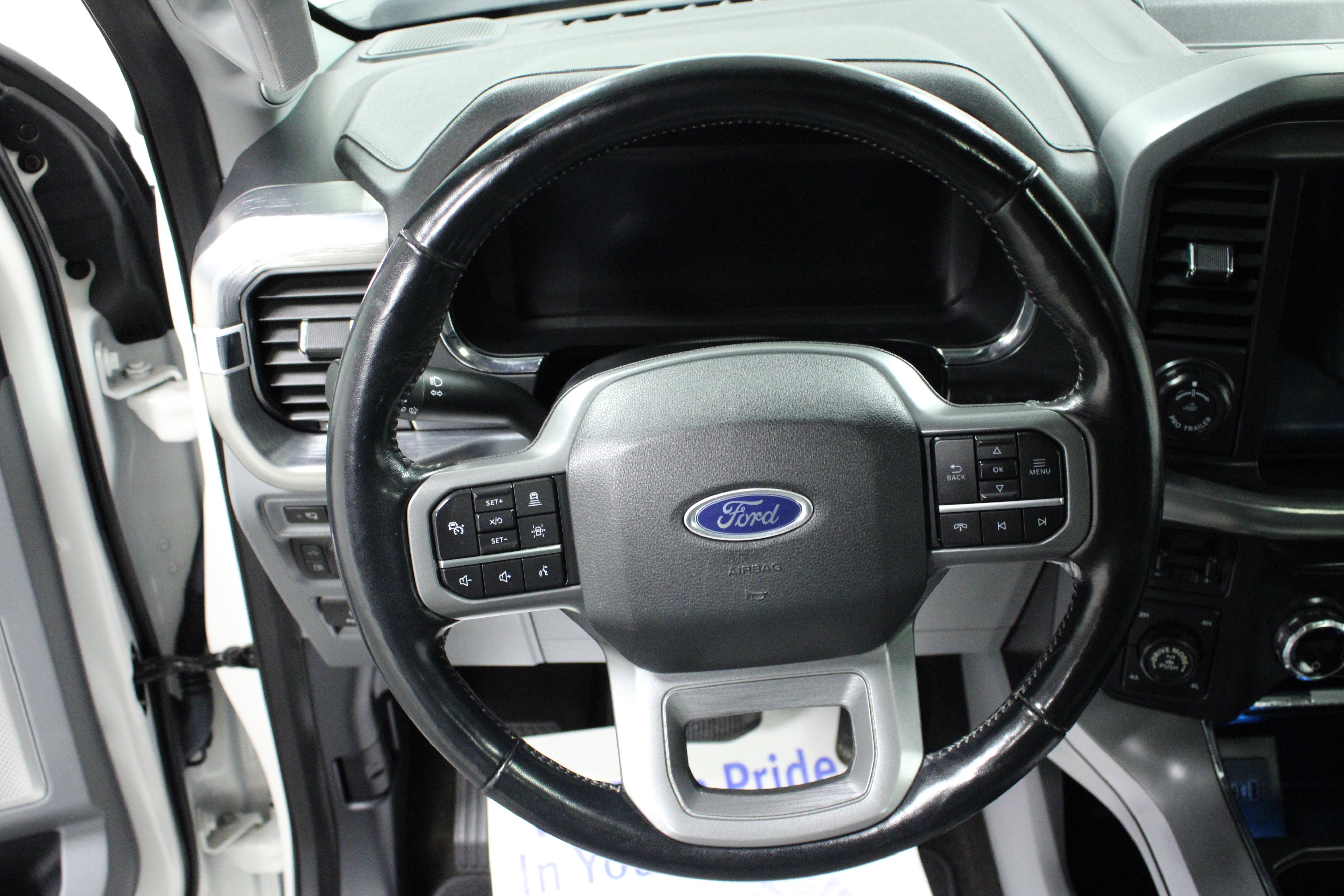 Used 2021 Ford F150 Lariat w/ Equipment Group 502A High image 17