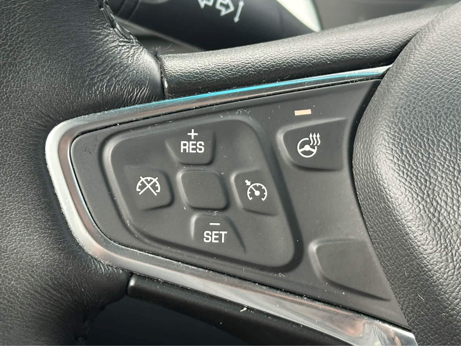 Used 2017 Chevrolet Bolt LT FWD image 17