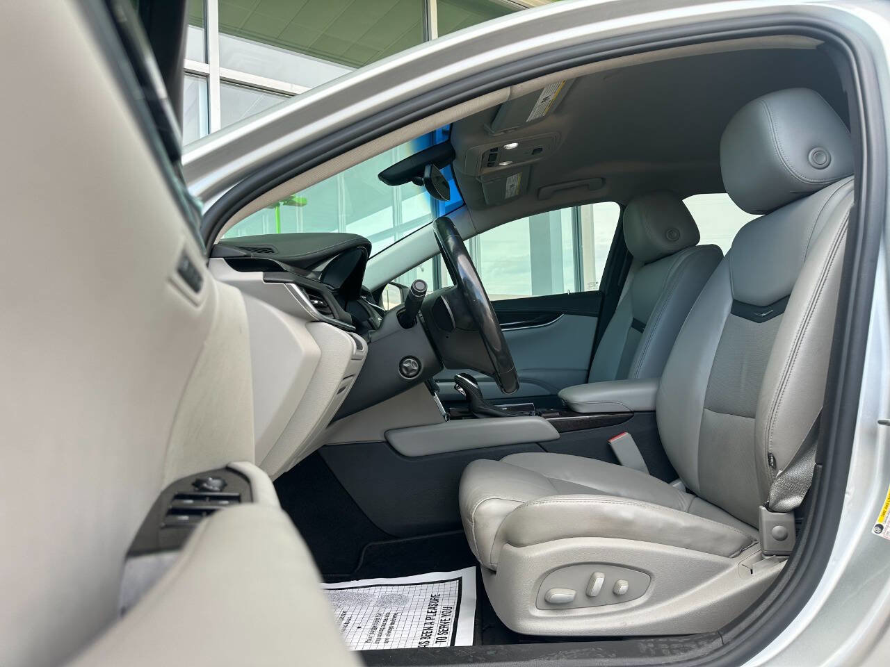 Used 2017 Cadillac XTS Luxury image 10