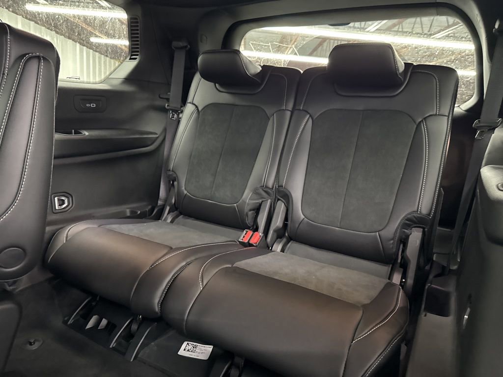 New 2025 Jeep Grand Cherokee L Altitude image 11